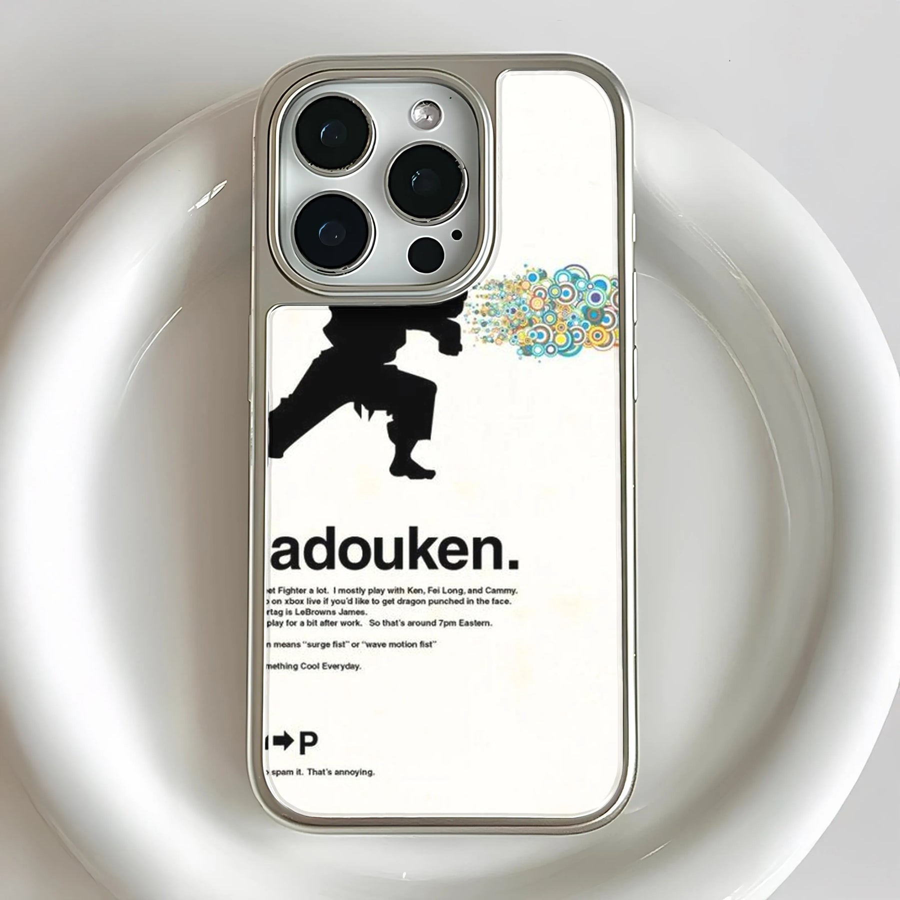 Funda holográfica cromada Adouken para teléfono - Diseño artístico de videojuegos