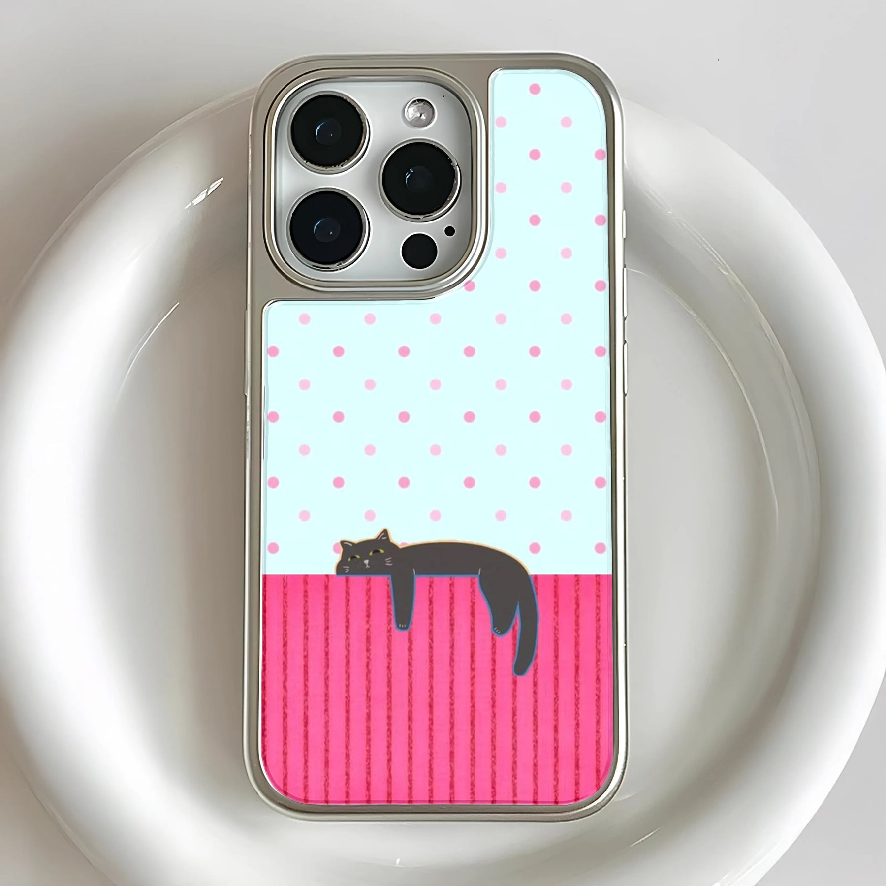 Hanging Cat Design Phone Case - Fun Cartoon Cat & Polka Dots